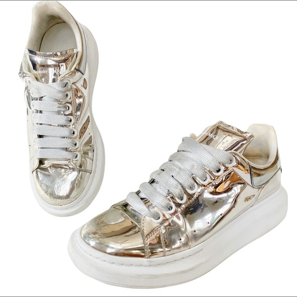 Alexander McQueen Oversized Sneakers - Picture 15 of 15